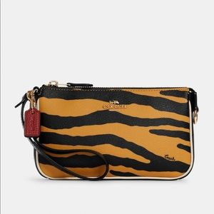 Coach Nolita 19-Tiger print